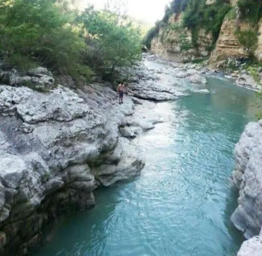 Live&work Commercial Bukra 2 * 티라나