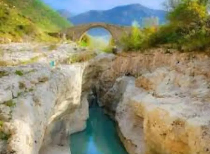 Live&work Commercial Bukra 2 Тирана