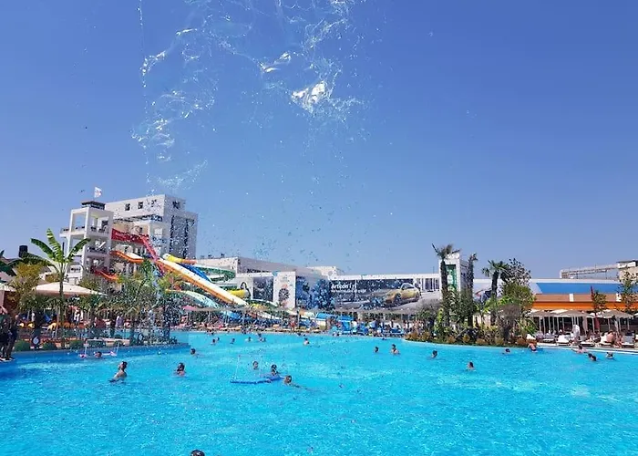 Live&work Commercial Bukra 2 * Тирана